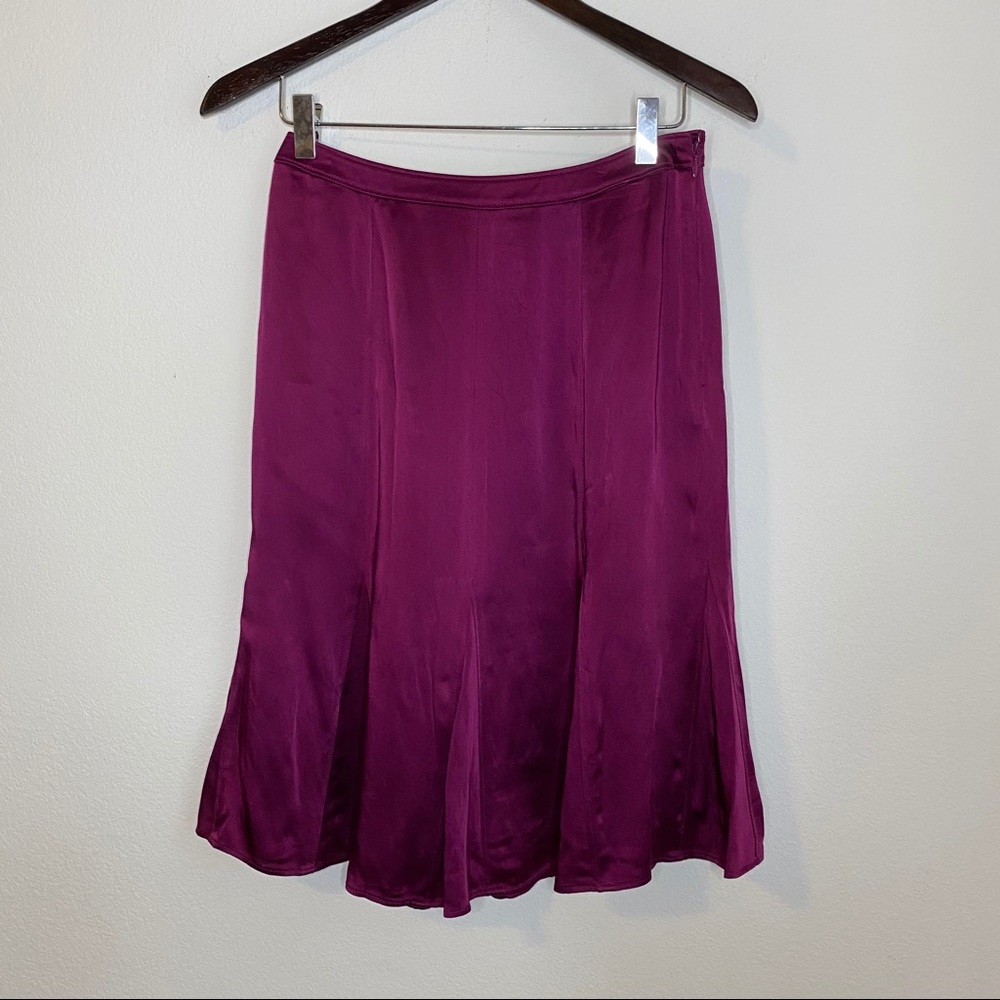 ANN TAYLOR Silky High Waisted Magenta Skirt